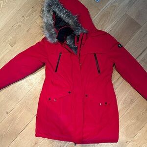 Women's Vibrant Red Ski Jacket with Faux Fur Trim